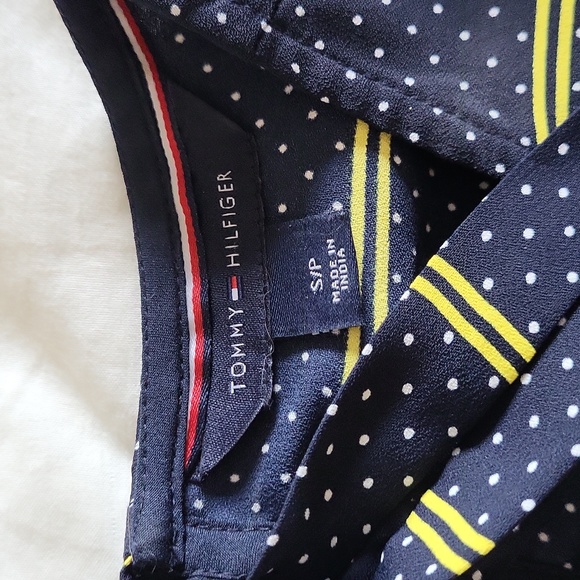 Tommy Hilfiger oversized top - Picture 2 of 2